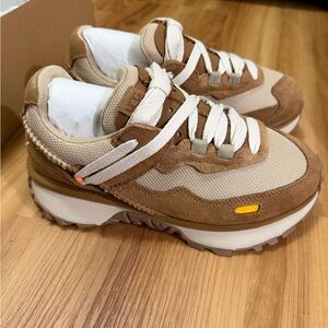 BRAND NEW UGG Women's Tan and Cream Athletic Shoes